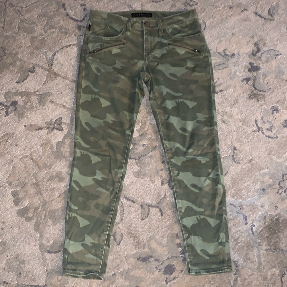 Rock & Republic camo skinny jeans